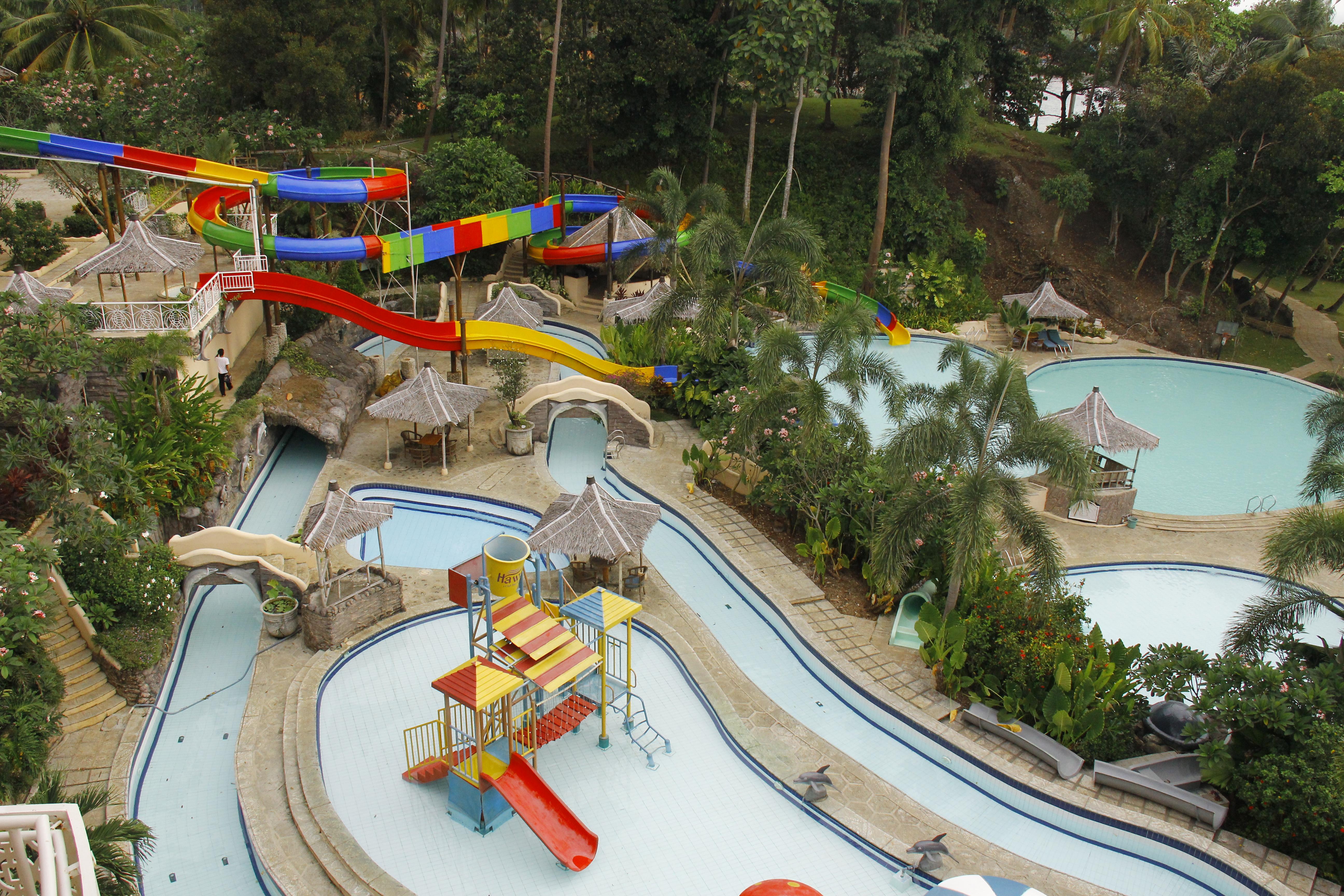 Hawaii Resort Family Suites Anyer Zewnętrze zdjęcie