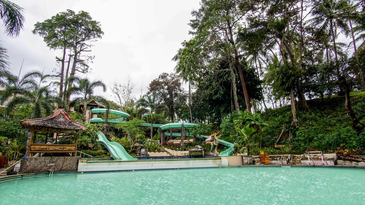 Hawaii Resort Family Suites Anyer Zewnętrze zdjęcie