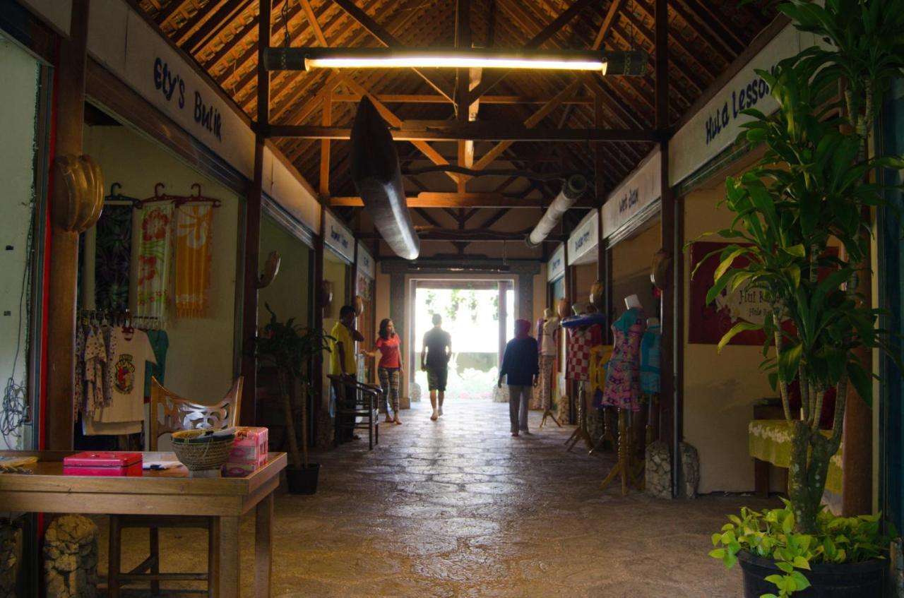 Hawaii Resort Family Suites Anyer Zewnętrze zdjęcie